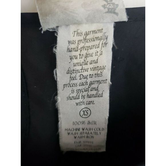 Da-Nang Silk Blouse Embroidered Bell Sleeve - Picture 7 of 8